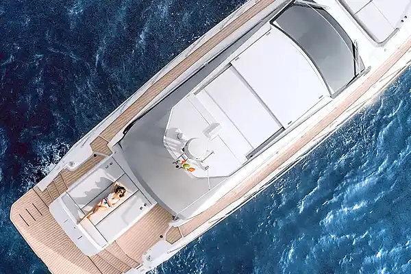 Pinnacle Marine Sells an Azimut Atalntis 51